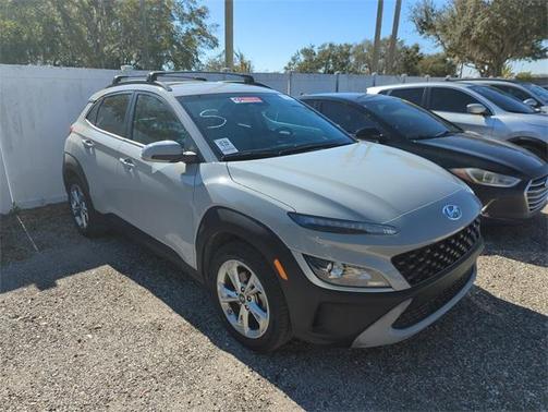 2023 Hyundai KONA SEL