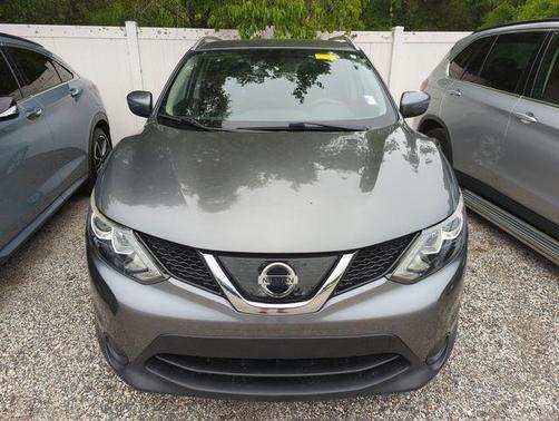 Gun Metallic 2019 Nissan Rogue Sport SV