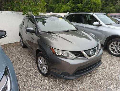 Gun Metallic 2019 Nissan Rogue Sport SV