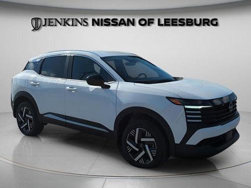 Fresh Powder 2026 Nissan Kicks SV