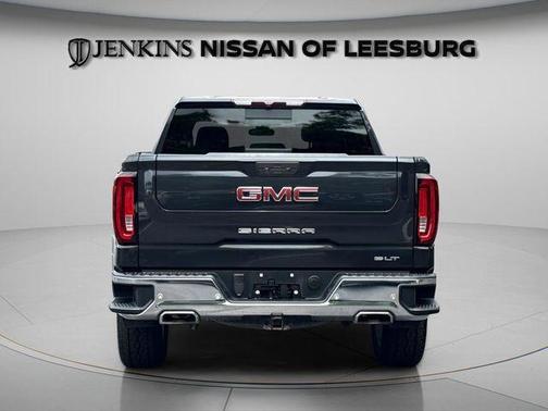 Carbon Black Metallic 2020 GMC Sierra 1500 SLT