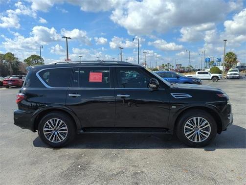 2023 Nissan Armada SL