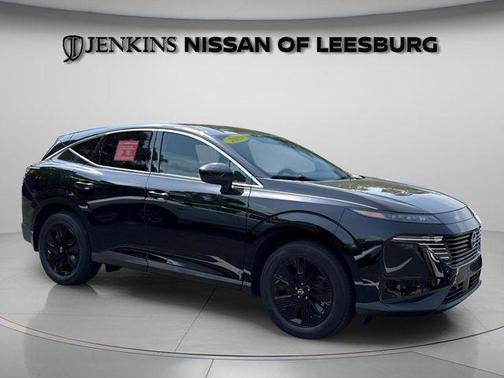 Black 2025 Nissan Murano SV