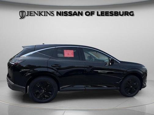 Black 2025 Nissan Murano SV