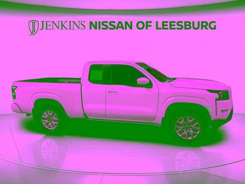 Glacier White 2024 Nissan Frontier SV