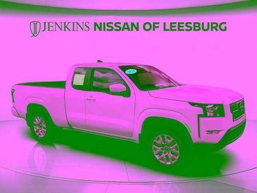 Glacier White 2024 Nissan Frontier SV