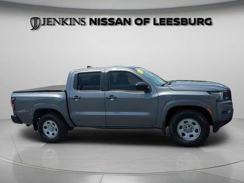 Gun Metallic 2022 Nissan Frontier S