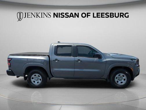 Gun Metallic 2022 Nissan Frontier S