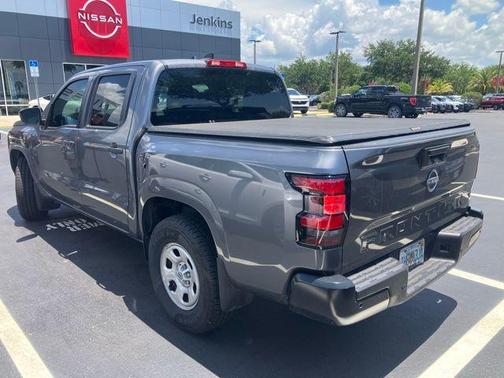 Gun Metallic 2022 Nissan Frontier S