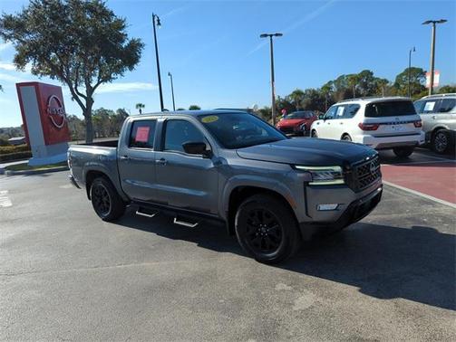 2023 Nissan Frontier SV