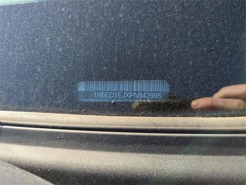 2023 Nissan Frontier SV