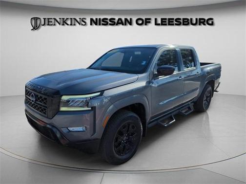 2023 Nissan Frontier SV