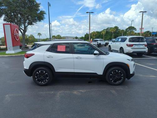 Summit White 2023 Chevrolet Trailblazer LT