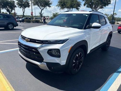 Summit White 2023 Chevrolet Trailblazer LT