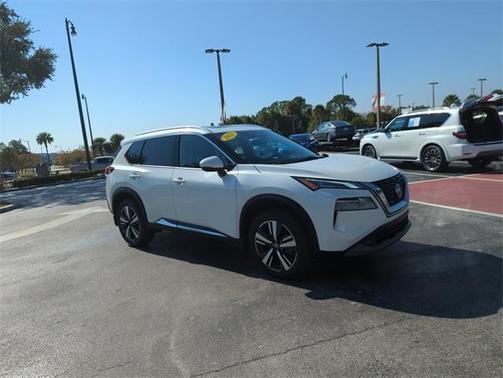 2021 Nissan Rogue SL