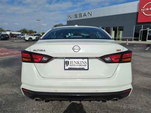 2025 Nissan Altima SR