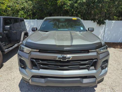 Sterling Gray Metallic 2024 Chevrolet Colorado LT