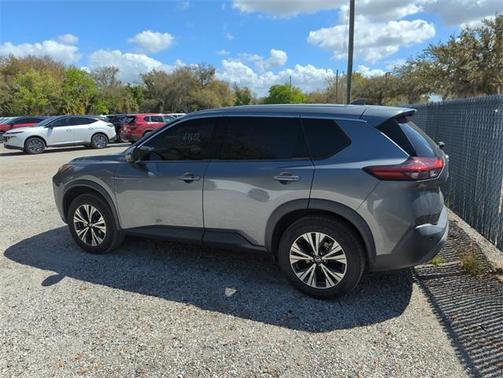 2021 Nissan Rogue SV