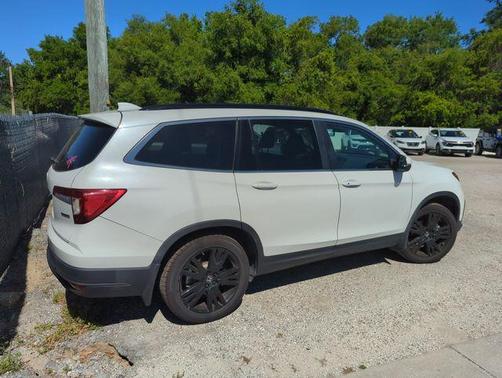 Platinum White Pearl 2022 Honda Pilot Special Edition