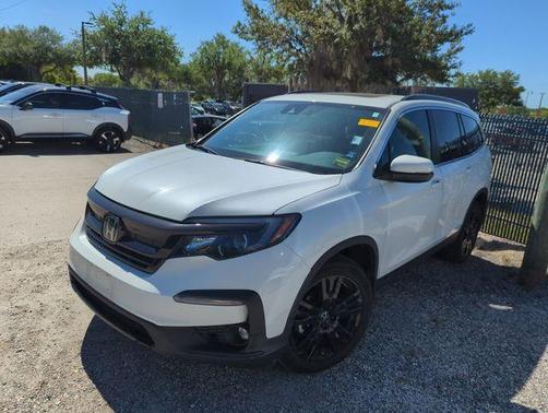 Platinum White Pearl 2022 Honda Pilot Special Edition