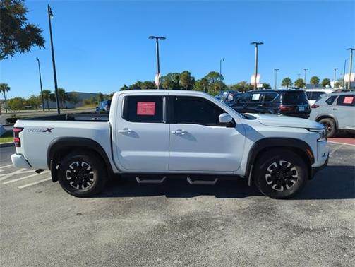 2024 Nissan Frontier PRO-X