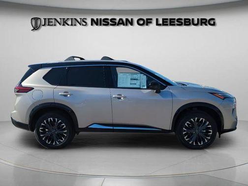 2t Chpn Blk Roo 2026 Nissan Rogue Platinum