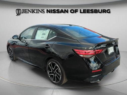 Black 2025 Nissan Sentra SR