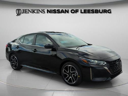 Black 2025 Nissan Sentra SR