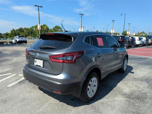 2020 Nissan Rogue Sport S