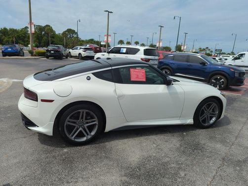 Pearl White 2025 Nissan Z Sport