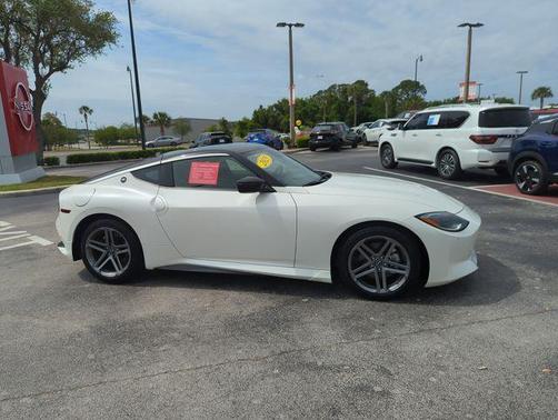 Pearl White 2025 Nissan Z Sport