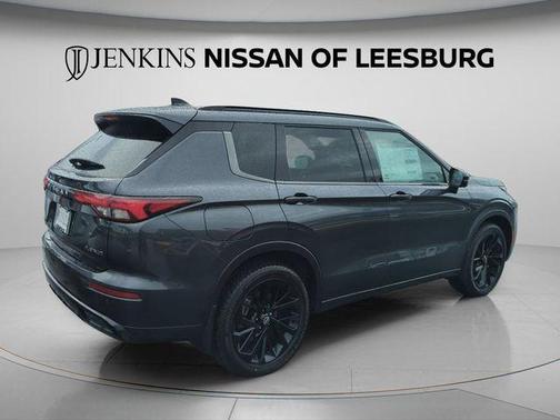 Moonrock Gray 2026 Nissan Rogue PLAT
