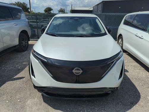 Everest White P 2024 Nissan ARIYA ENGAGE