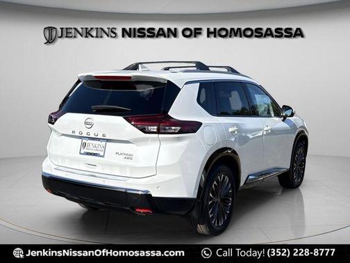 Everest White P 2026 Nissan Rogue Platinum