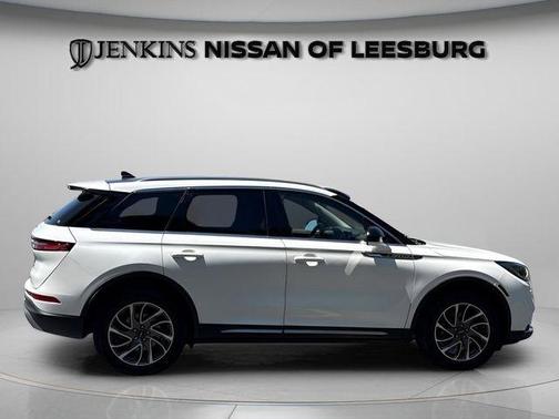 Pristine White 2020 Lincoln Corsair Standard