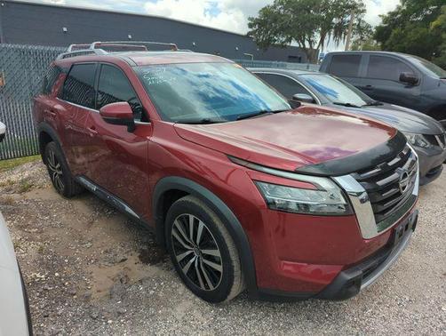 Scarlet Ember 2023 Nissan Pathfinder Platinum