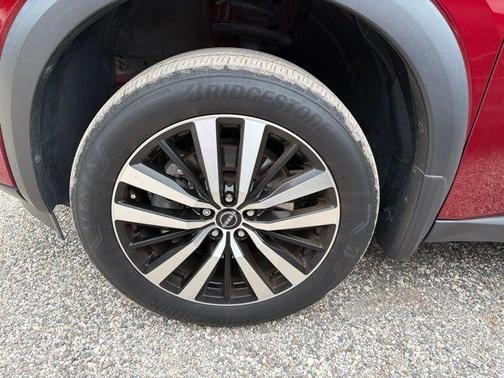 Scarlet Ember 2023 Nissan Pathfinder Platinum