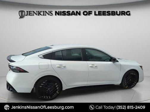 Aspen White 2026 Nissan Sentra SR