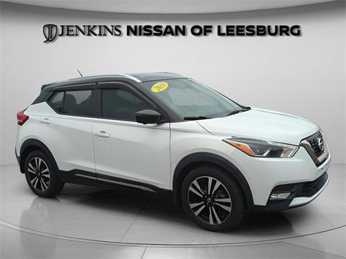 2019 Nissan Kicks SR