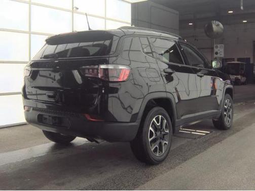 Diamond Black 2019 Jeep Compass Sport
