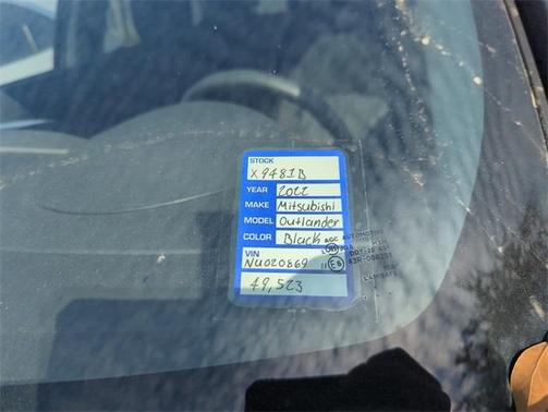 2022 Mitsubishi Outlander Sport LE