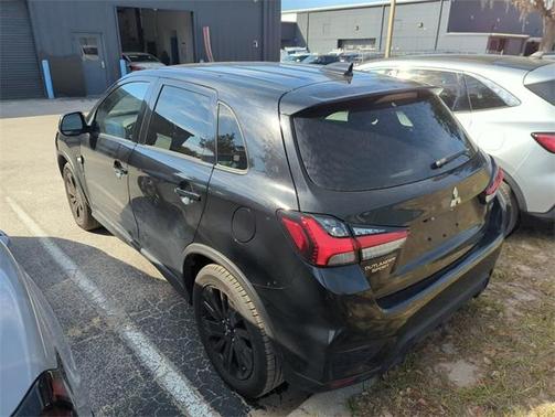 2022 Mitsubishi Outlander Sport LE