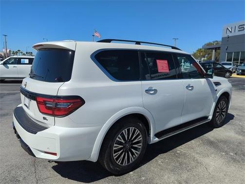2022 Nissan Armada SL