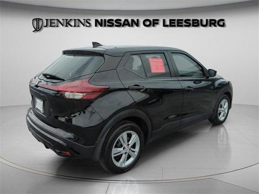 2021 Nissan Kicks S