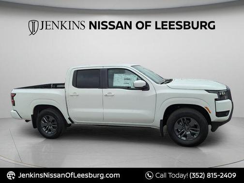 Glacier White 2026 Nissan Frontier SV