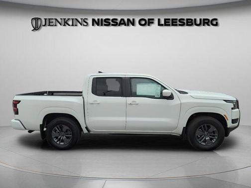 Glacier White 2026 Nissan Frontier SV