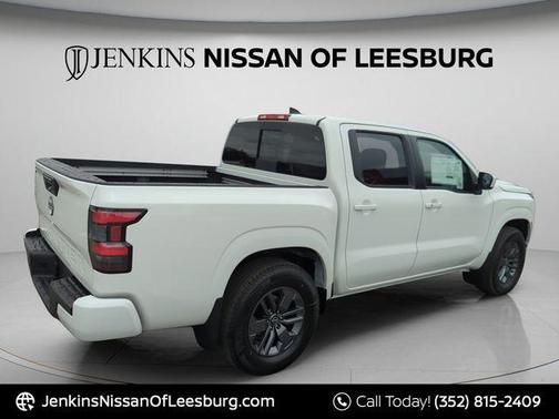 Glacier White 2026 Nissan Frontier SV