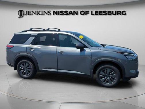 Gun Metallic 2024 Nissan Pathfinder SV