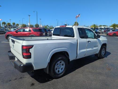 Glacier White 2027 Nissan Frontier S