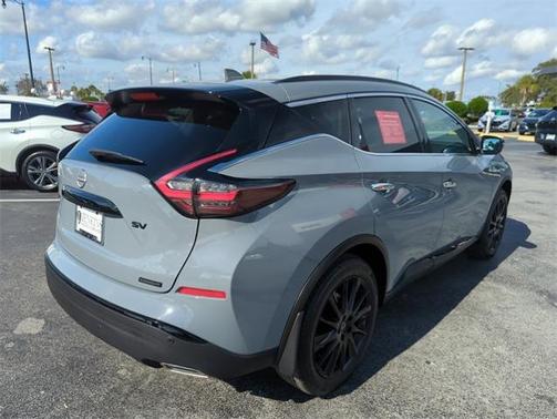 2024 Nissan Murano SV